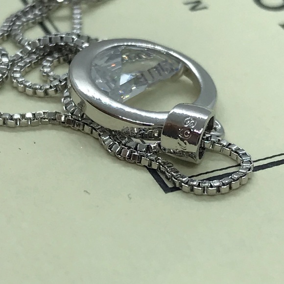 🌸 Sterling Silver 925 Crystal Necklace - Picture 5 of 7